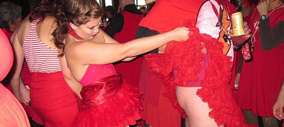 SLOH3 2011 Anal Red Dress Run - Whatch Got Under There?